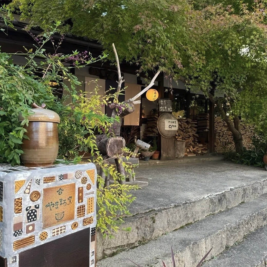 小石原焼 小石原焼き 雲皿(大) 正方形皿 取り皿 デザート皿 雲柄 やままる窯 梶原匠太E朗 陶器 器 食器 yamamaru-006
