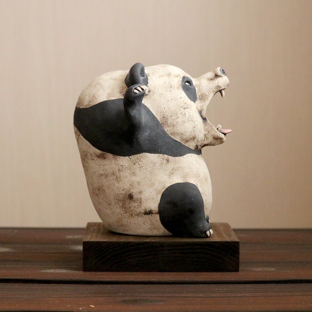 パンダ オブジェ陶器 淵脇克仁作 陶仁 鹿児島 陶芸家 陶器 デフォルメ