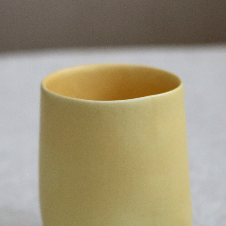 BAGGY PANTS CUP バギーパンツカップ 選べる4カラー 韓国陶磁器 韓国 かわいい コーヒーカップ フリーカップ コップ RUHIGE KERAMIK 陶器 食器 器 キム・ギョシク Kim Kyosik