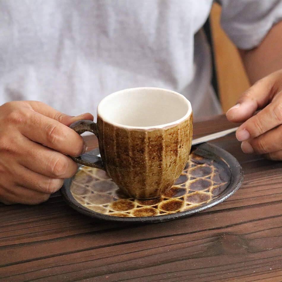 梶原慶治 マグカップ 鎬 ブラウン コーヒーカップ ティーカップ 陶芸作品 個人陶芸家 陶器 器 食器 yo10007