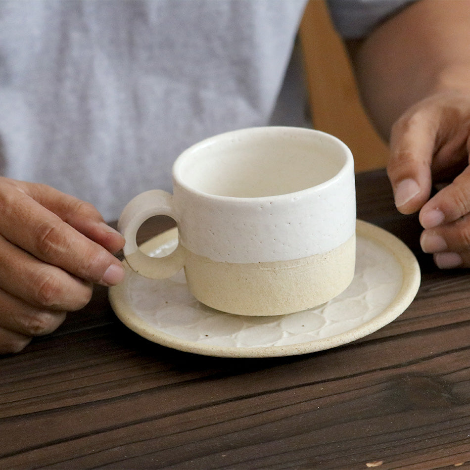 梶原慶治 マグカップ 掛分 白 ホワイト コーヒーカップ ティーカップ 陶芸作品 個人陶芸家 陶器 器 食器 yo10008
