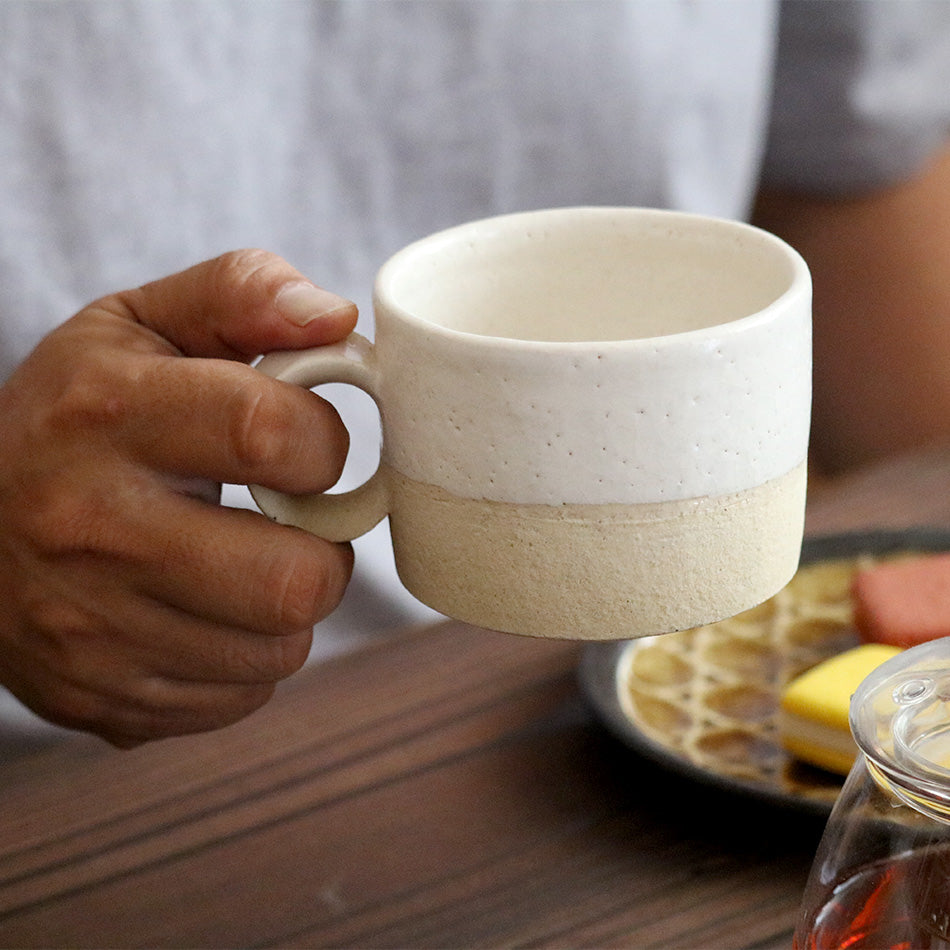 梶原慶治 マグカップ 掛分 白 ホワイト コーヒーカップ ティーカップ 陶芸作品 個人陶芸家 陶器 器 食器 yo10008