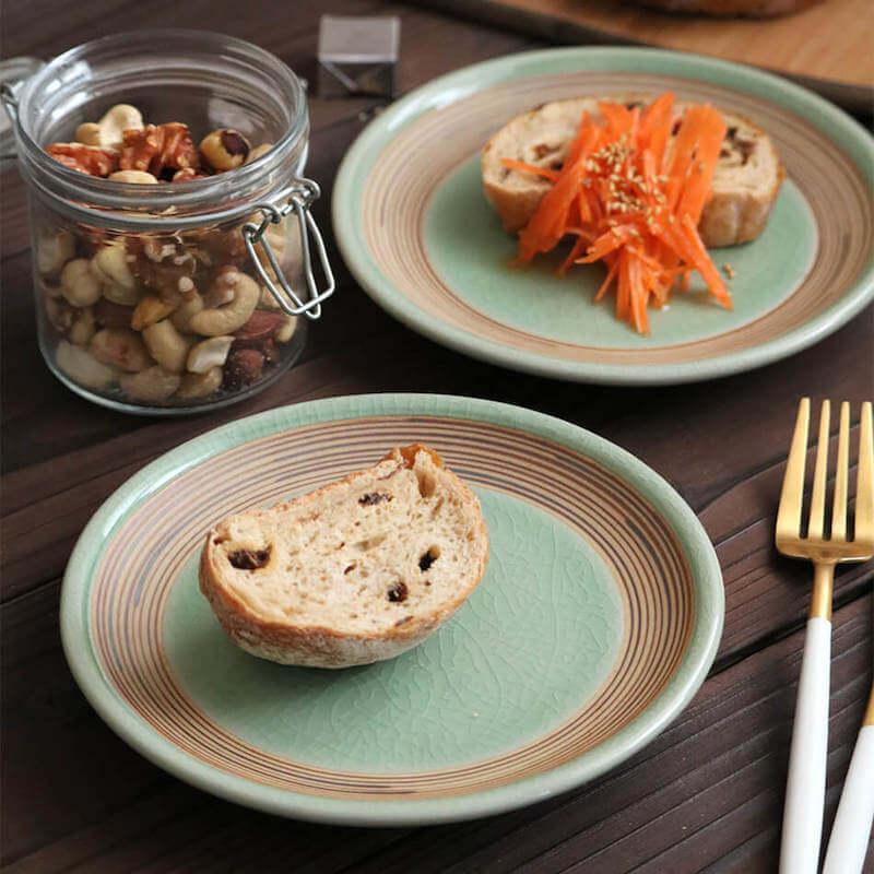 小皿 ライン タイ セラドン焼 セラドン焼き タイ王国 焼き物 グリーン 青緑 陶器 食器 器 おしゃれ 海外製 お土産※再入荷の予定はありません celadon-006