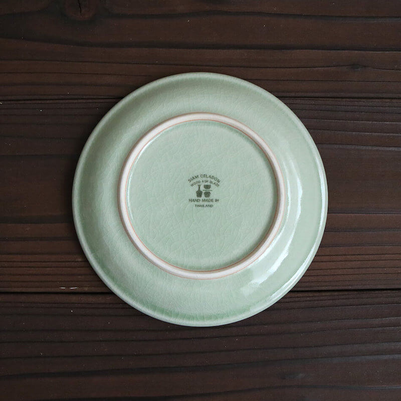 小皿 花柄のお皿 タイ セラドン焼 セラドン焼き タイ王国 焼き物 グリーン 青緑 陶器 食器 器 おしゃれ 海外製 お土産