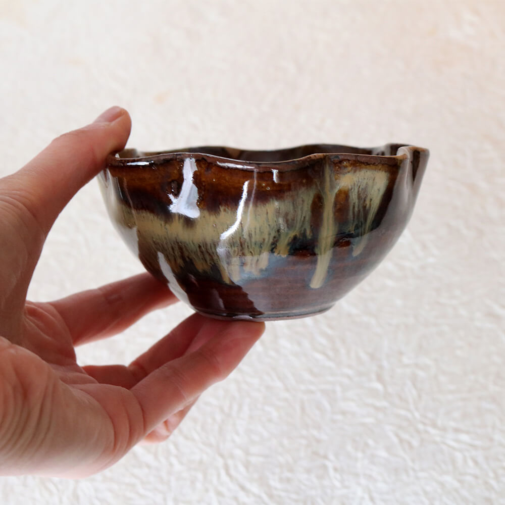 小鉢 小代焼 ゆらゆら小鉢 小代本谷ちひろ窯 小皿 花鉢 陶器 食器 作家 おしゃれ 器 chihiro003