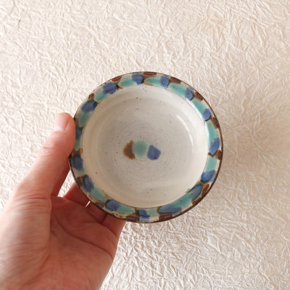 豆皿 小代焼 小代本谷ちひろ窯 1枚ずつの販売 小皿 ブラウン ホワイト 白 陶器 食器 作家 おしゃれ 器 chihiro007