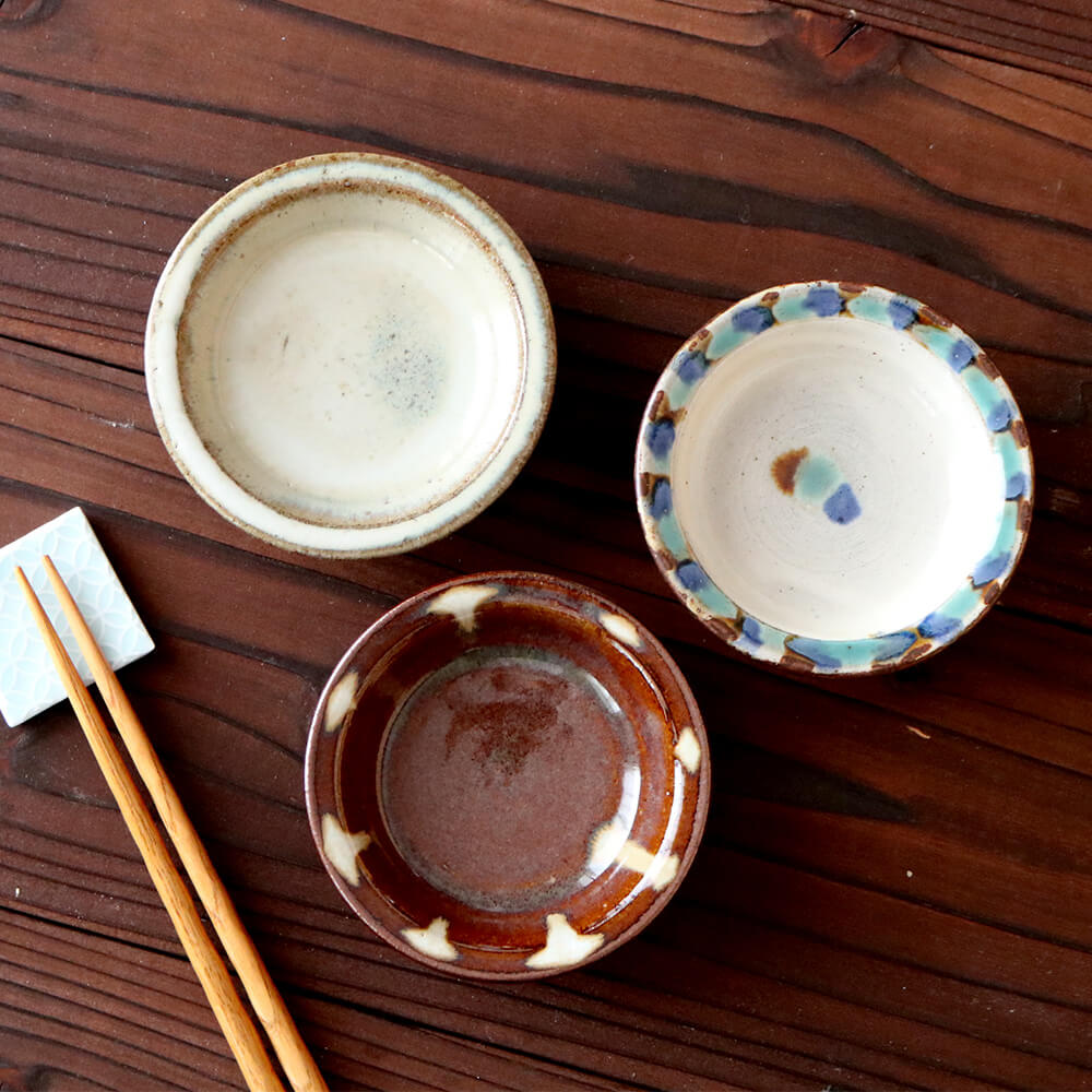 豆皿 小代焼 小代本谷ちひろ窯 1枚ずつの販売 小皿 ブラウン ホワイト 白 陶器 食器 作家 おしゃれ 器 chihiro007