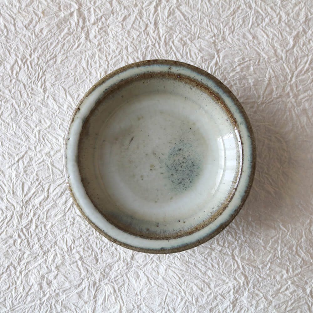 豆皿 小代焼 小代本谷ちひろ窯 1枚ずつの販売 小皿 ブラウン ホワイト 白 陶器 食器 作家 おしゃれ 器 chihiro007