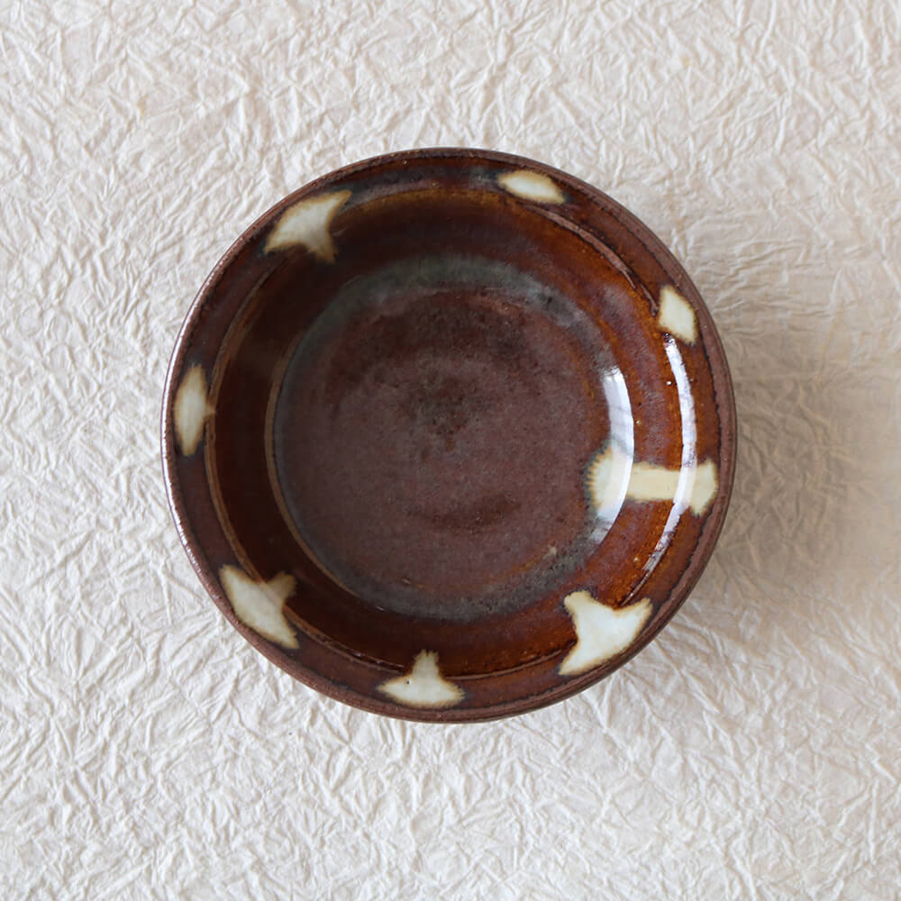 豆皿 小代焼 小代本谷ちひろ窯 1枚ずつの販売 小皿 ブラウン ホワイト 白 陶器 食器 作家 おしゃれ 器 chihiro007