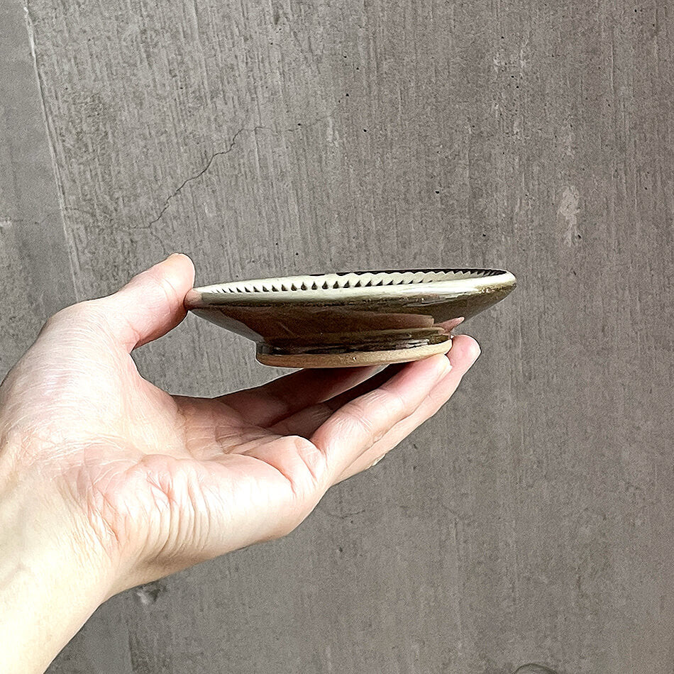 小石原焼 小石原焼き 飛鉋豆皿 豆皿 1個 茶色 ブラウン 10cm マルダイ窯 陶器 皿 おしゃれ