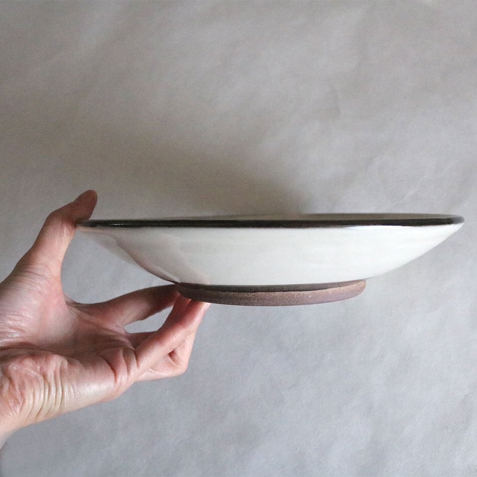 小石原焼 小石原焼き 藁刷毛文皿7寸 平皿 取り皿 21cm 7寸皿 まるた窯 太田 剛速 陶器 食器 器