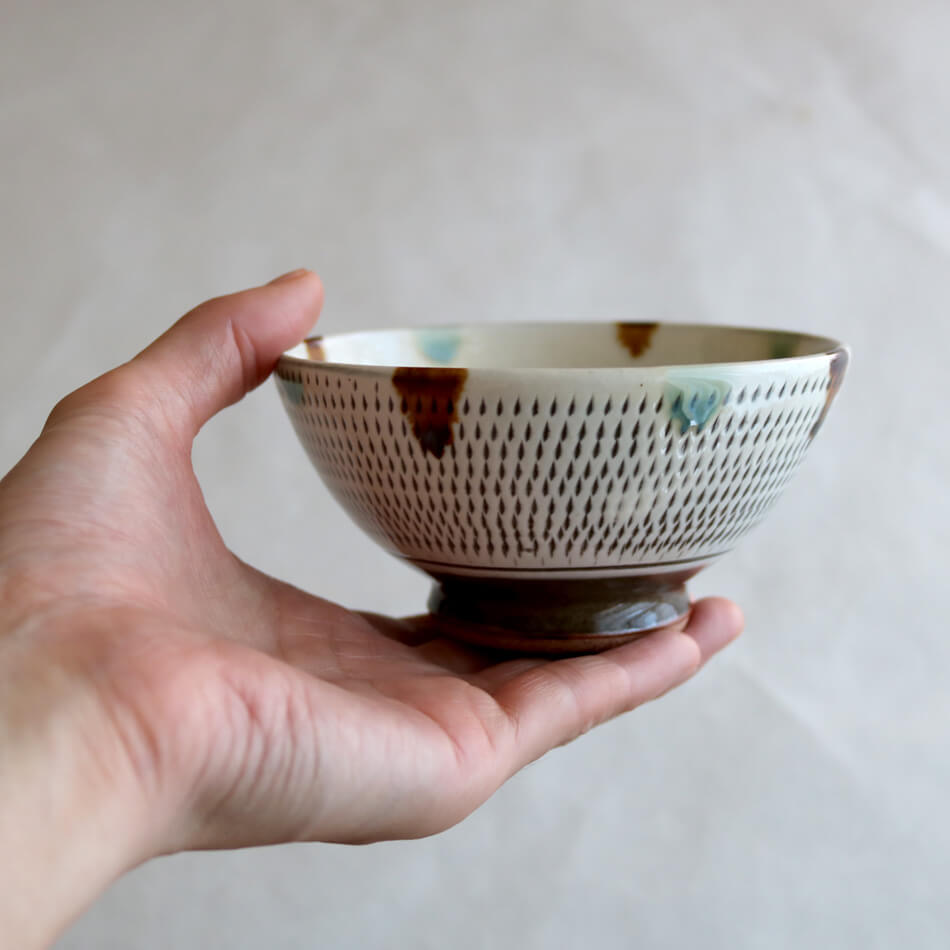 小石原焼 小石原焼き 三彩飛鉋碗 お茶碗 飯碗 ご飯茶碗 まるた窯 太田 剛速 陶器 食器 器