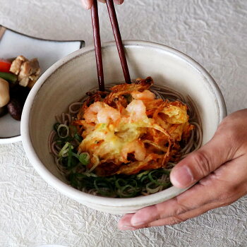 蹴り轆轤 ろくろ どんぶり 丼 高取焼 高取焼き 18cm 高取焼鬼丸雪山窯元 陶器 食器 器