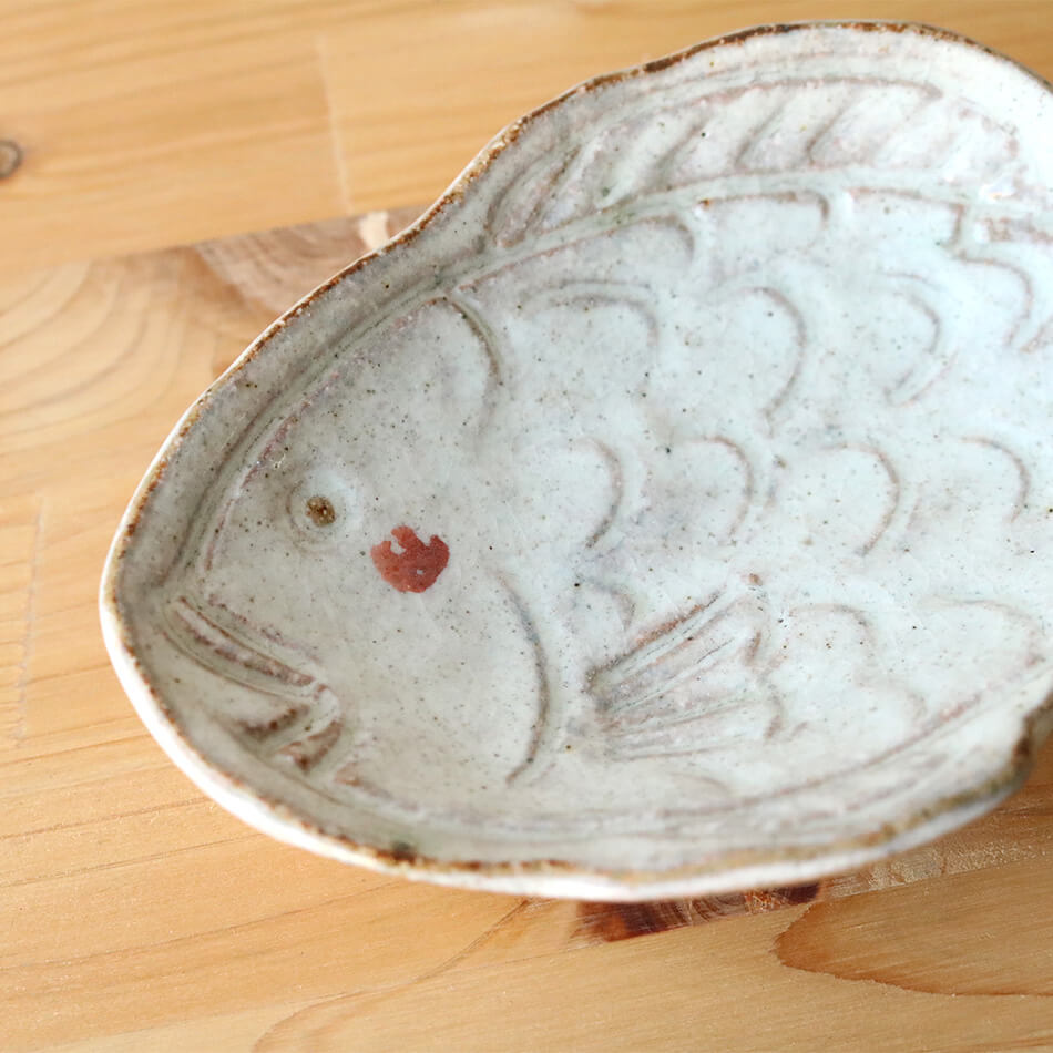 梶原慶治 取り皿 陶芸作品 たい 個人陶芸家 小皿