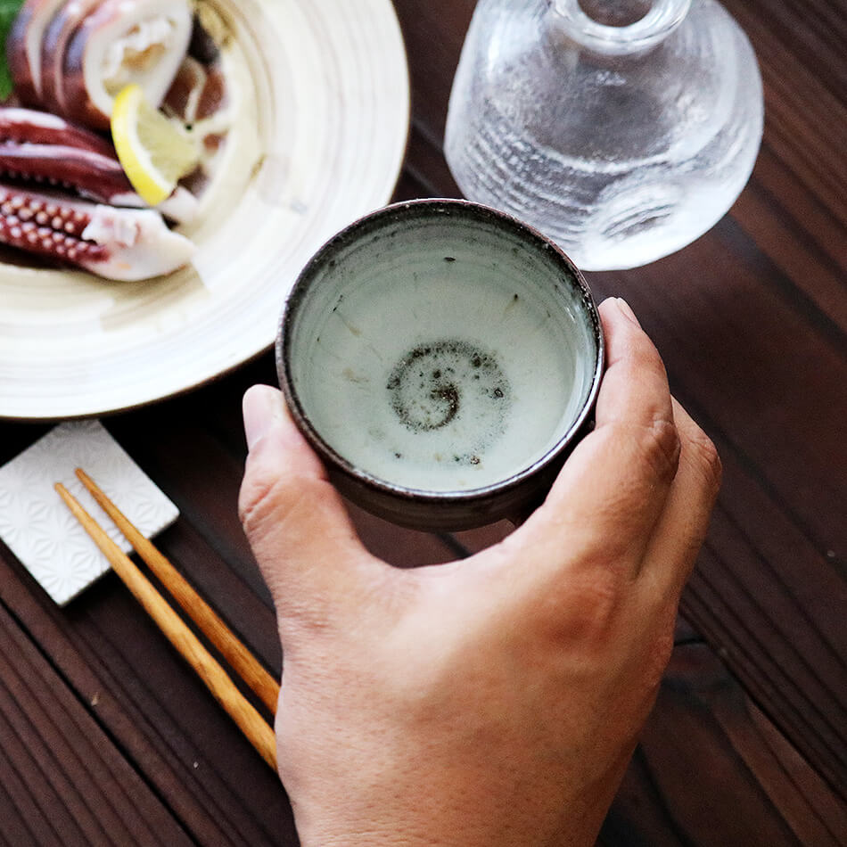 高取焼 高取焼き 藁白釉 荒土 ぐい呑み 元永陶苑 陶器 おちょこ 盃